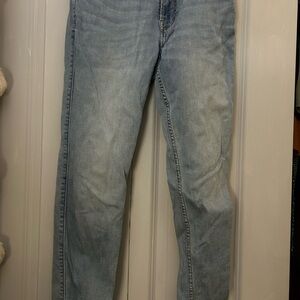 Men's Light Blue Jeans